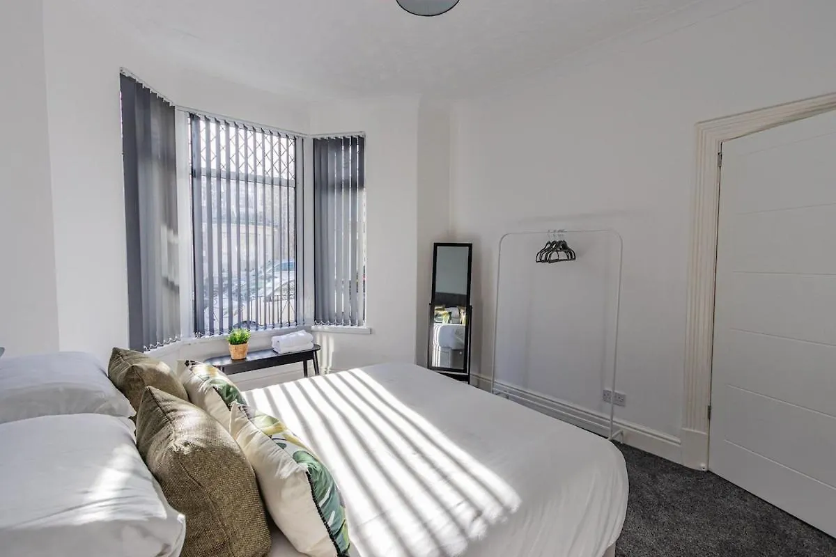 The Luxury Home Free Parking 10 Min Walk To Cardiff Town 0*,  Royaume-Uni